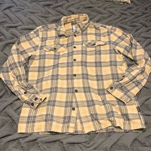 Patagonia Men’s Fjord Flannel Shirt